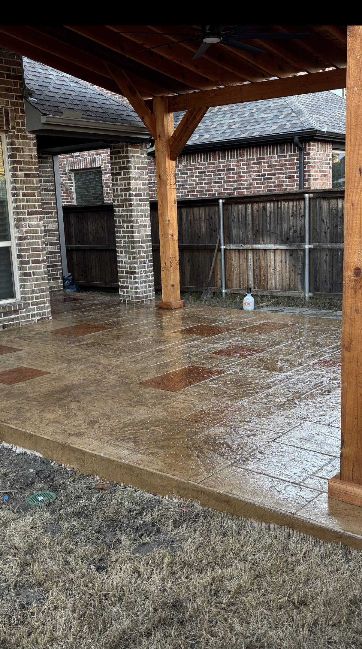 Multi-tone tile stamped concrete