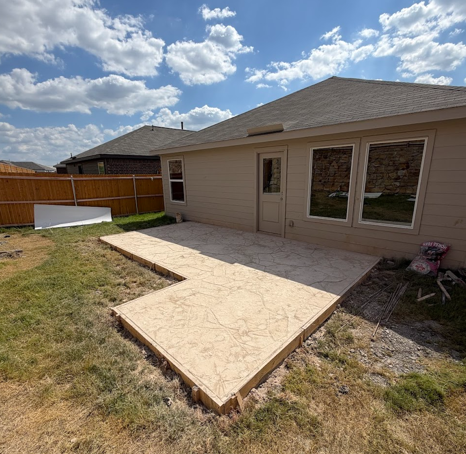 Lean-to patio cover - stamped concrete foundation